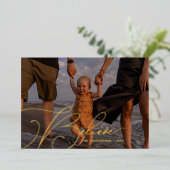 Elegante Script Schriftart Typografie Glaube Urlau Folieneinladung (Stehend vorne)