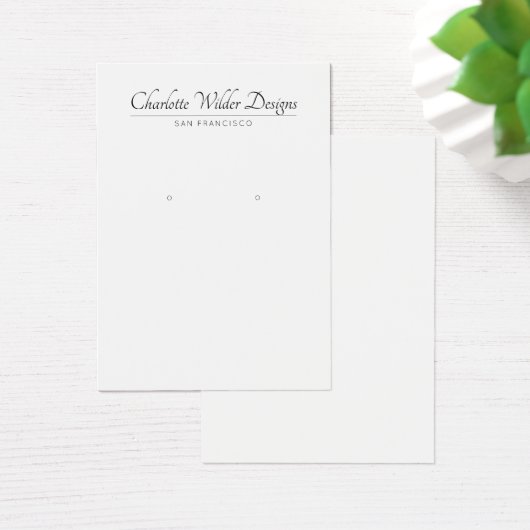 Elegante Script Schwarz-weiß Earring Display Card (Schreibtisch)