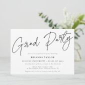 Elegante Script Schwarz-weiß Graduation Party Einladung (Stehend Vorderseite)