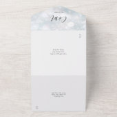 Elegante Script Snowflakes Winterhochzeit All In One Einladung (Außenbereich)