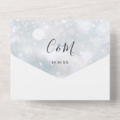 Elegante Script Snowflakes Winterhochzeit All In One Einladung (Rückseite)