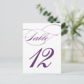 Elegante Script-Tischnummer Postcard | Lila 520C Postkarte (Stehend Vorderseite)