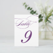 Elegante Script-Tischnummer Postcard | Lila 520C Postkarte (Stehend Vorderseite)