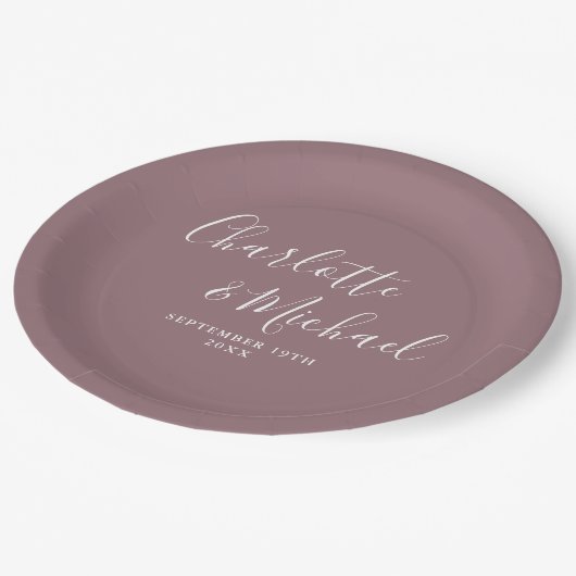 Elegante Signature Script Mauve Wedding Pappteller (Schrägansicht)