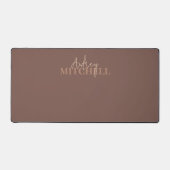 Elegante Signature Script Monogram Brown Schreibtischunterlage (Vorderseite)