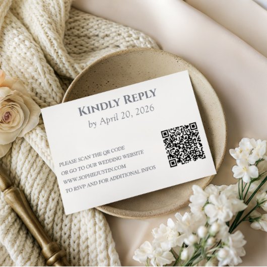 Elegante Silber-Grau-Hochzeit mit QR-Code RSVP Karte