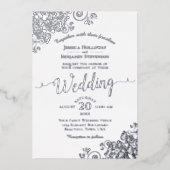 Elegante Silber-Spitzen auf klassischer weißer Hoc Folieneinladung (Vorderseite)