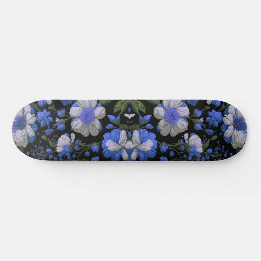 Elegante silberblaue, elegante Retrofloralen Skateboard (Horizontal)