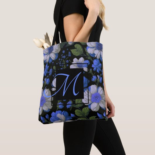 Elegante silberblaue, elegante Retrofloralen Tasche (Von Nahem)