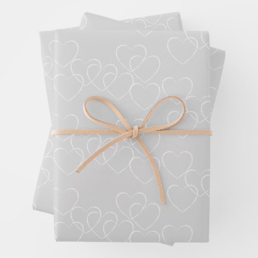 Elegante, silberfarbene und weiße Dekorative Herzk Geschenkpapier Set (Beispiel)