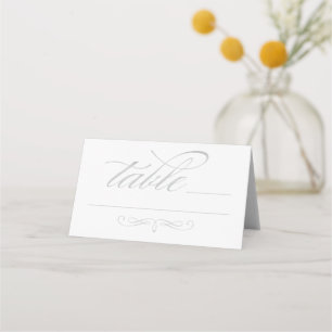 Elegante silberne Kalligrafie-Schrift Hochzeit Platzkarte