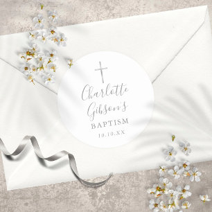 Elegante silberne Taufkreuz-Taufe Runder Aufkleber