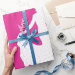 Elegante Silhouette einer Frau in "Flower Gown" Geschenkpapier<br><div class="desc">Mit diesem eleganten Verpackungspapier, das eine atemberaubende Silhouette einer Frau in fließendem Gewand bietet, machen Sie jedes Geschenk ganz besonders. Dieses elegante und raffinierte Design ist perfekt für Geburtstage, Brautpartys, Hochzeiten und besondere Anlässe geeignet und verleiht jedem Geschenk eine Touch Glamour. Dieses auf hochwertigem Papier bedruckte Verpackungspapier ist haltbar, leicht...</div>