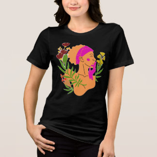 Elegante Silhouette einer Frau mit Blumenmotiv Tri-Blend Shirt