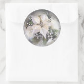 Elegante Silver and White Christmas Poinsettia Runder Aufkleber (Tasche)