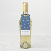 Elegante Silver Blue Snowflakes Corporate Holiday Flaschenanhänger (Auf Flasche)