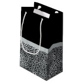 Elegante Silver Cheetah Print Frilly Bow mit Namen Kleine Geschenktüte (Rückseite Schrägansicht)