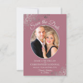 Elegante Silver Curls auf Dusty Rose Foto Hochzeit Save The Date (Vorderseite)