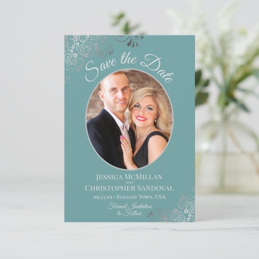 Elegante Silver Curls & Foto auf Aquamariner Hochz Save The Date (Stehend Vorderseite)