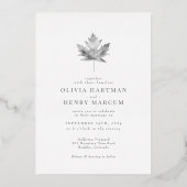 Elegante Silver Foil Maple Leaf Hochzeit im Herbst Folieneinladung (Vorderseite)