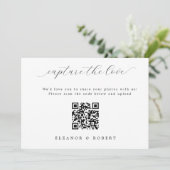 Elegante SkriptWedding Capture the Liebe QR Code (Stehend Vorderseite)