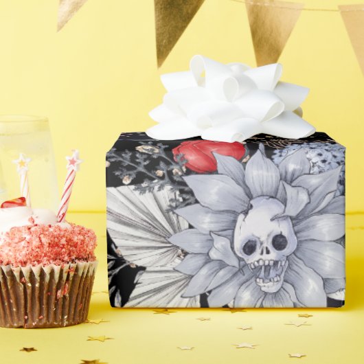 Elegante Skull Rose Coffin Silver Black Geschenkpapier (Geburtstagsparty)