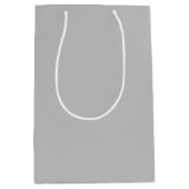 Elegante Solid Silver Grey Medium Geschenktasche Mittlere Geschenktüte (Vorderseite)