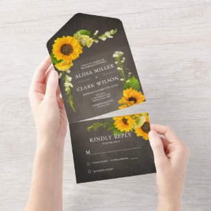 Elegante Sonnenblume auf rustikaler Kreidetafel-Ho All In One Einladung