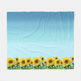 Elegante Sonnenblumen auf Sky Blue Shades Fleecedecke