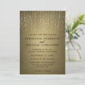 Elegante Sparkling String Lights Gold Wedding Einladung (Stehend Vorderseite)