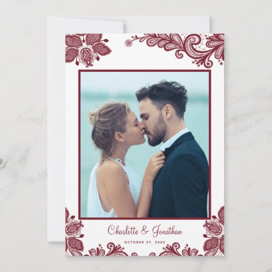 Elegante Spitzen-Hochzeit Custom Foto Red White Ch Einladung (Rückseite)