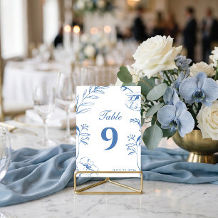 Elegante staubblaue florale Line-Art-Hochzeit Tischnummer