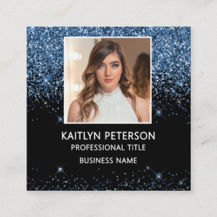 Elegante staubblaue Glitter-Foto-QR-Code-Schwarz Quadratische Visitenkarte