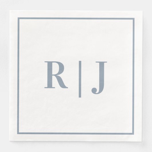 Elegante staubblaue Monogramm-Initialen Hochzeit Serviette (Vorderseite)