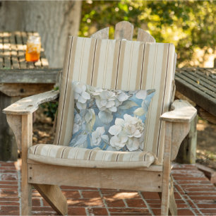 Elegante stimmungsvolle blaue Aquarellblumen Kissen