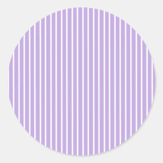 Elegante Streifen Weiß - Sanftes Lavendel Runder Aufkleber
