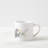 Elegante Tasse für Blumenspezialitäten (Rechts)