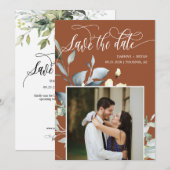 Elegante Terracotta Fall Green Blätter QR Code Fot Save The Date (Vorne/Hinten)