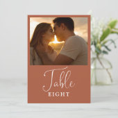 Elegante Terracotta Foto Tischnummer (Stehend Vorderseite)