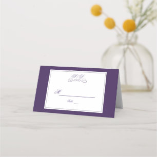 Elegante Tischnummer an den Lila und weißen Grenze Platzkarte