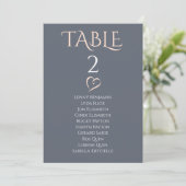 Elegante Tischnummer Seating Chart mit Herz (Stehend Vorderseite)