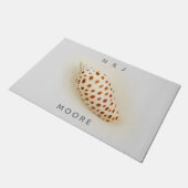 Elegante Tropical Junonia Florida Beach Muschel Na Fußmatte (Schrägansicht)