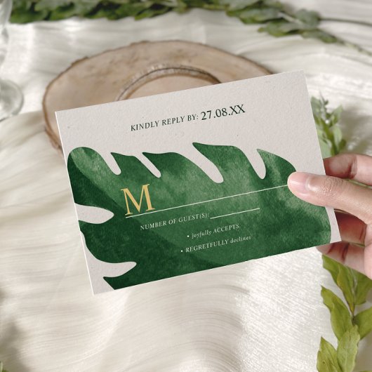 Elegante Tropical Monstera Leaf Wedding RSVP Karte