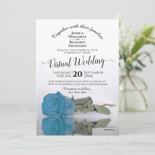 Elegante Türkis oder Sky Blue Rose Virtual Wedding Einladung (Stehend Vorderseite)