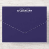 Elegante Typografie durch Navy & Gold Große Initia All-in-One-Einladung (Rückseite)