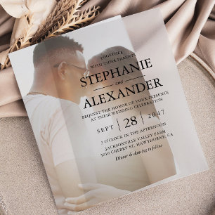 Elegante Typografie-Overlay-Hochzeit Pergament Einladungen