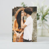 Elegante Typografie Save the Date Foto Minimalisti (Stehend Vorderseite)