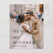 Elegante Typografie Save the Date Foto Minimalisti Postkarte (Vorderseite)