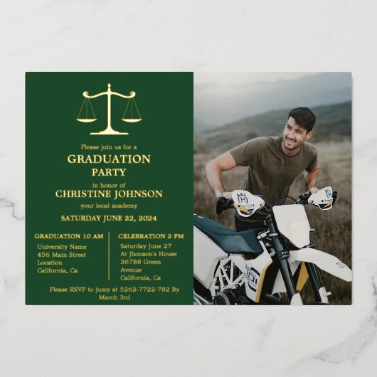 Elegante Typografy Law School Graduation Party Foi Folieneinladung (Vorderseite)