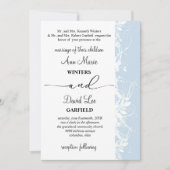 Elegante und moderne White Floral Script Hochzeit Einladung (Vorderseite)